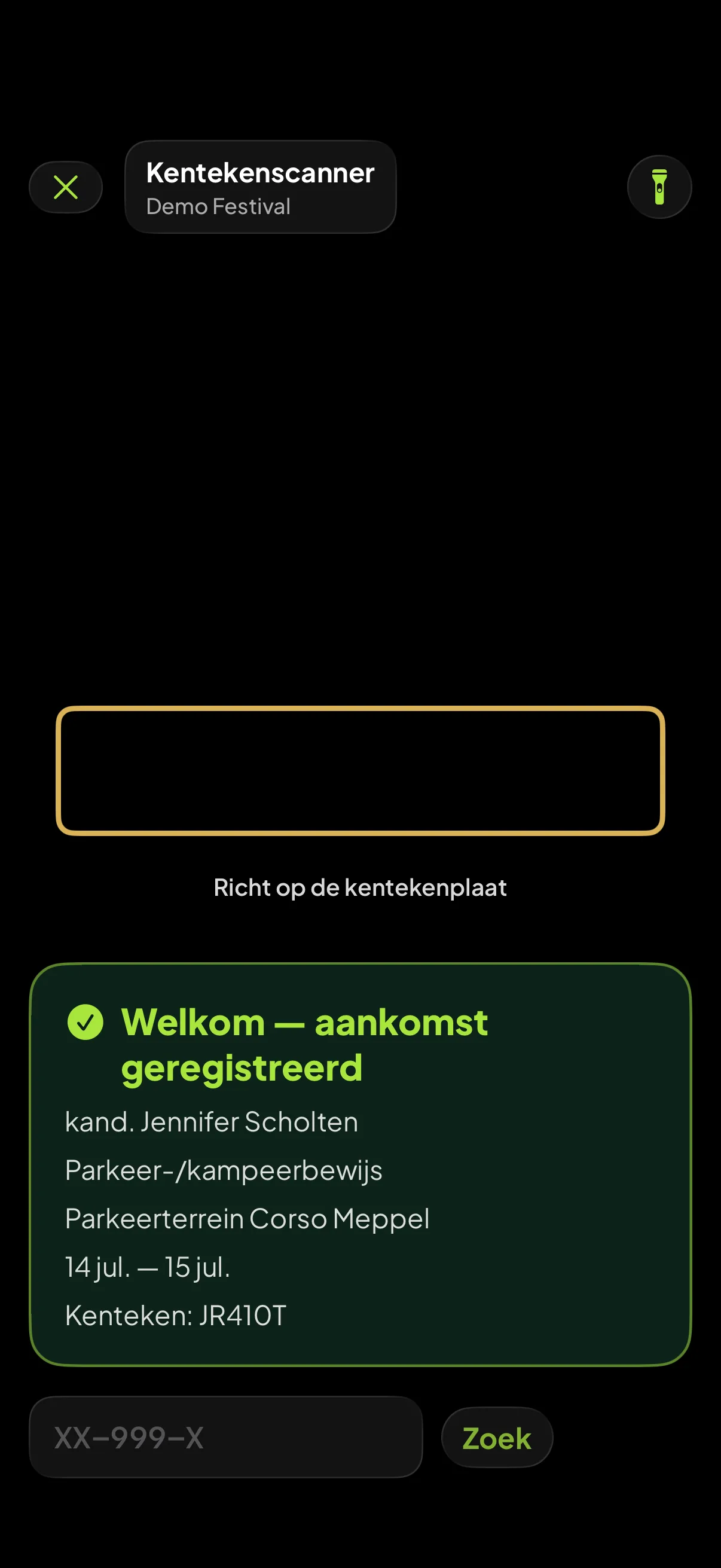De kentekenscanner registreert een aankomst